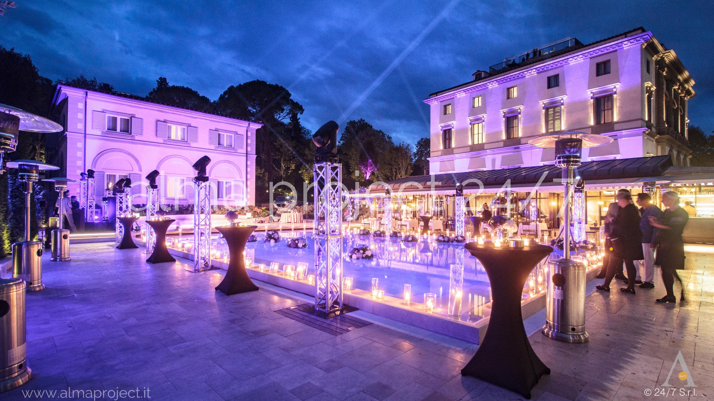 2BALMAPROJECT243A740VILLACORA-PurpleUplights-MovingHeadsBeam-Pool-Truss-PhotoBenedettoFiorentini-328.jpg