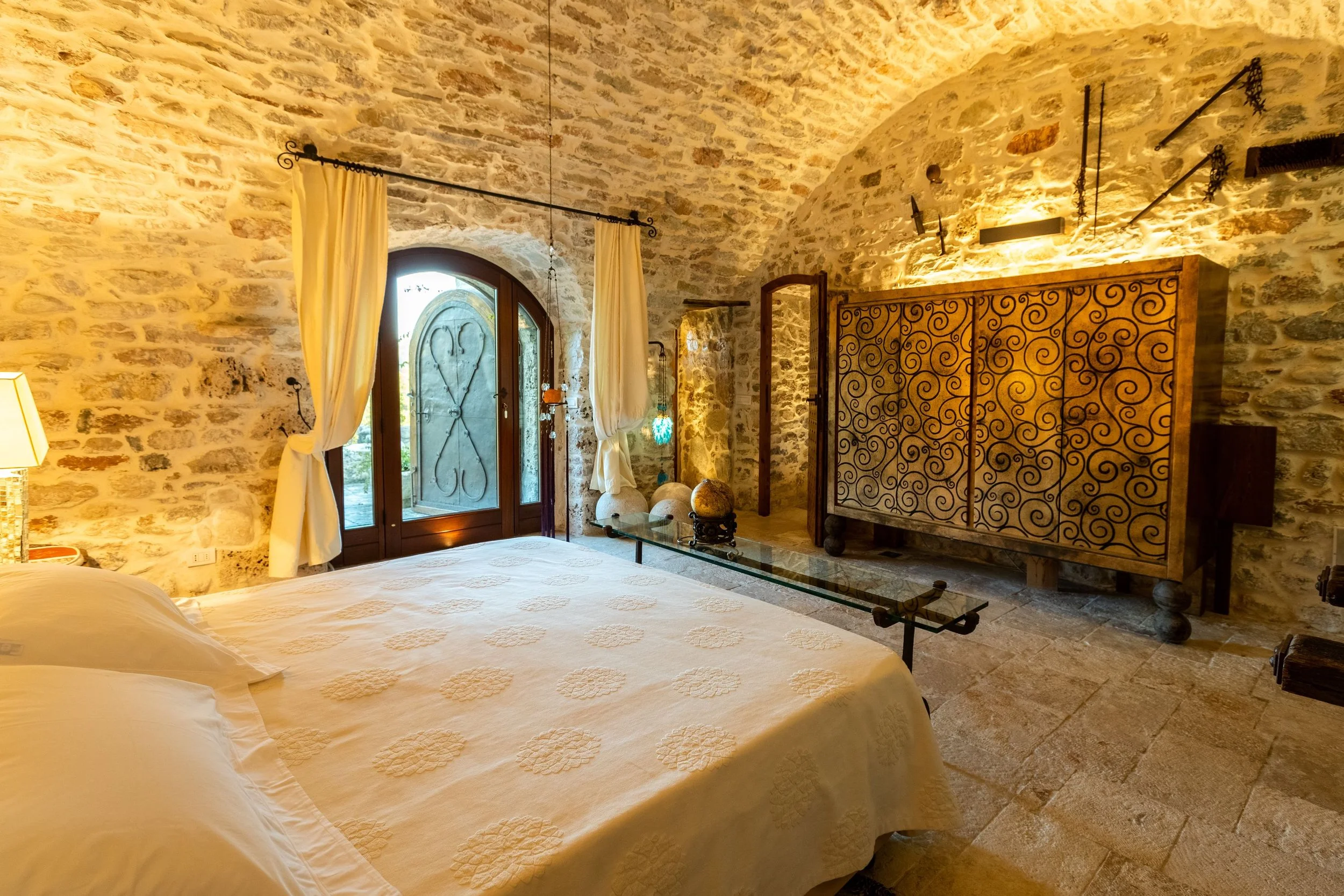 666ad659884332003aeb5d40_Roccaccia_662-HDR.jpg.webp