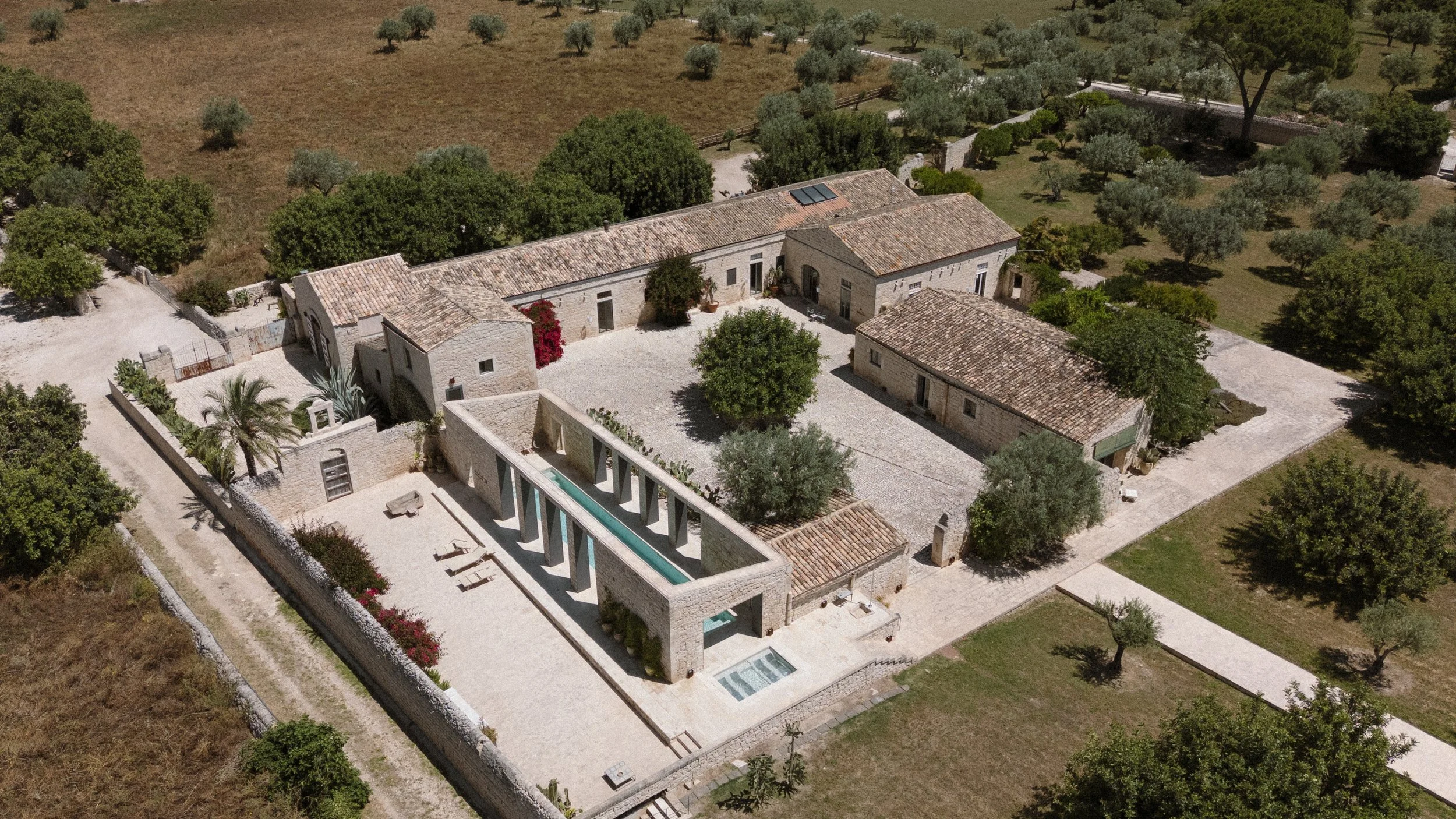 LaChiusaCountryHouseNoto28729.webp
