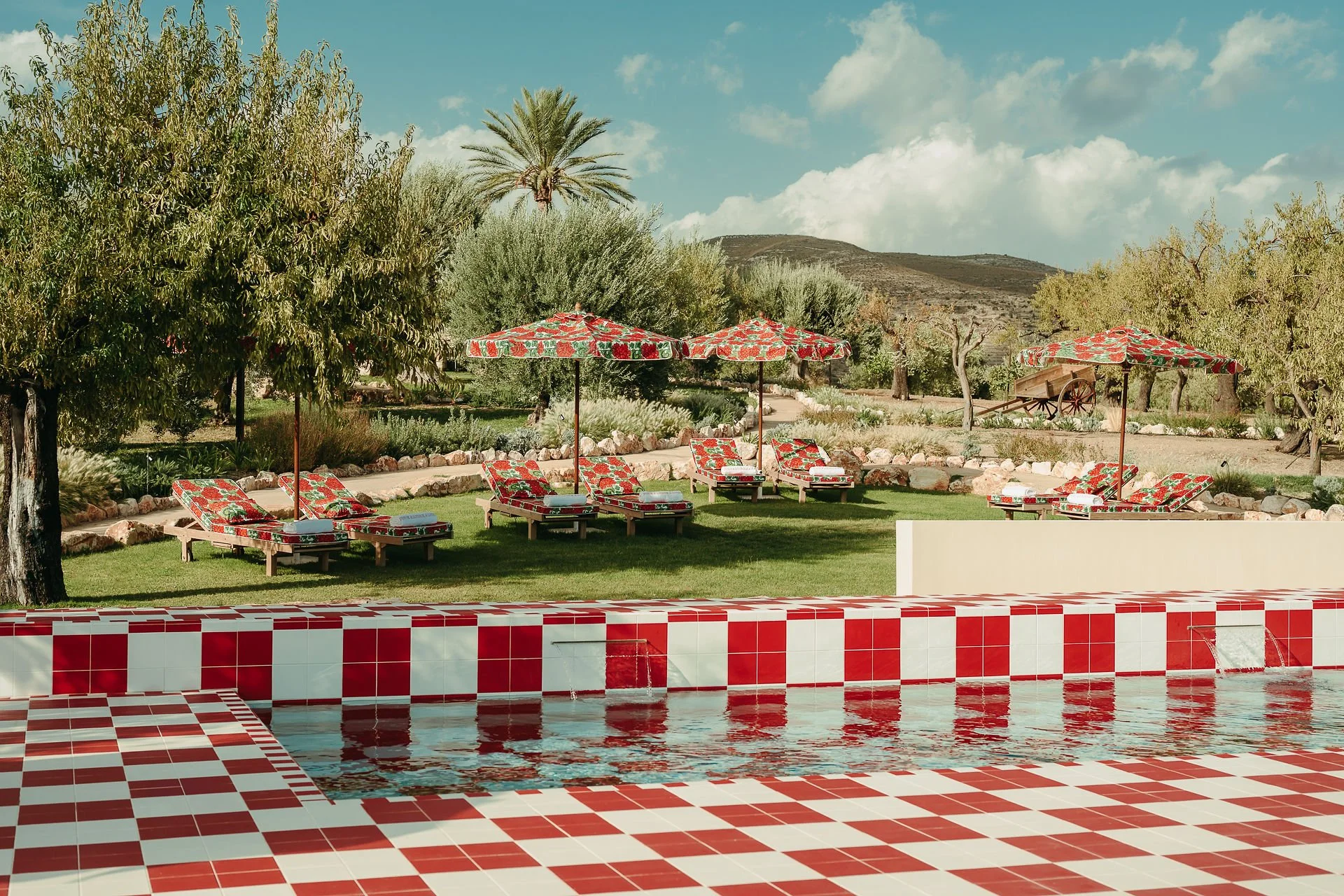 pool-1.webp
